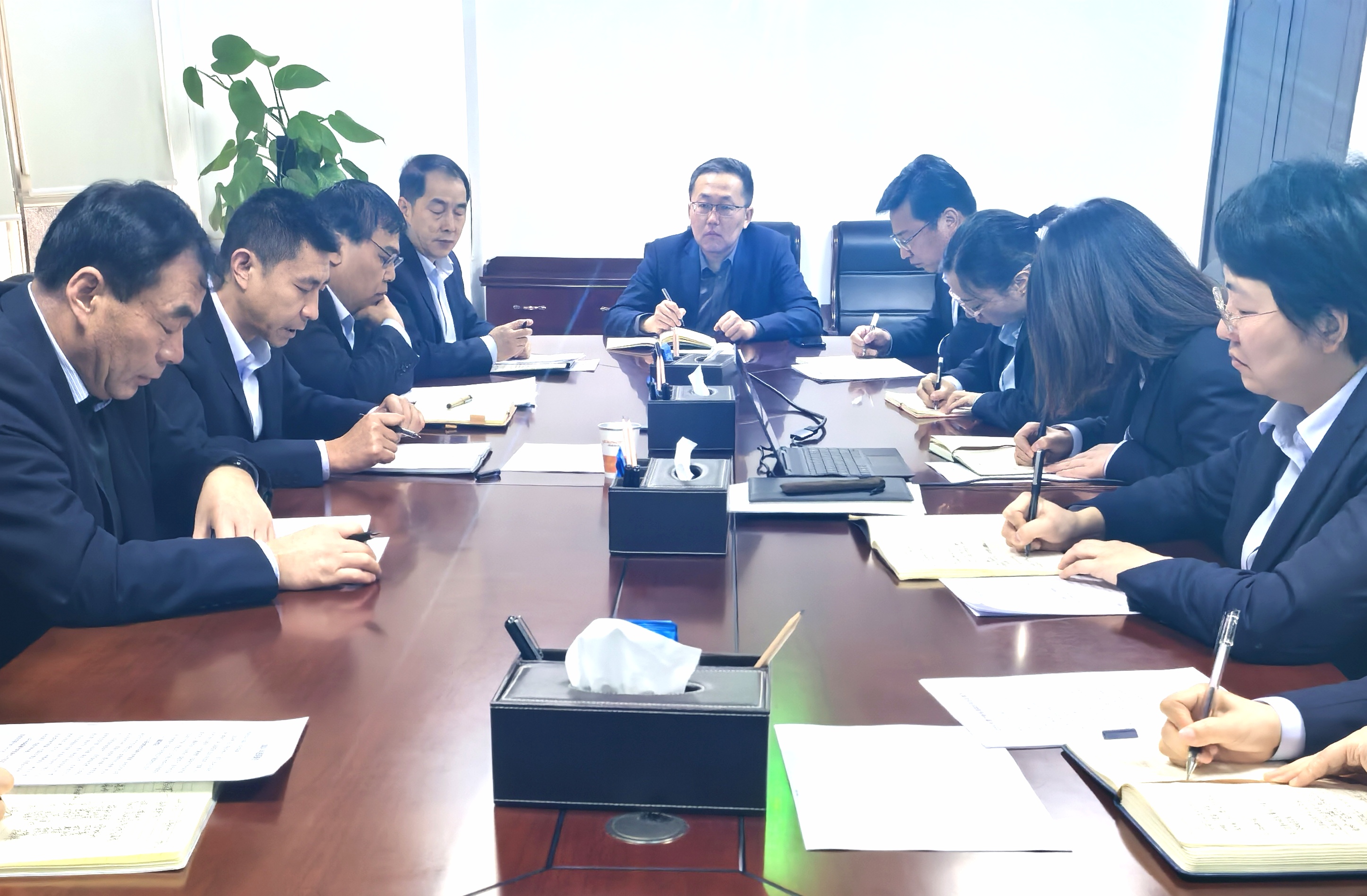 311735632332134802.jpg 12.31年終述職會(huì)圓滿(mǎn)完成1.jpg